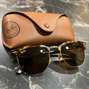 Clubmaster Ray-Ban Tortoise Sunglasses with Case